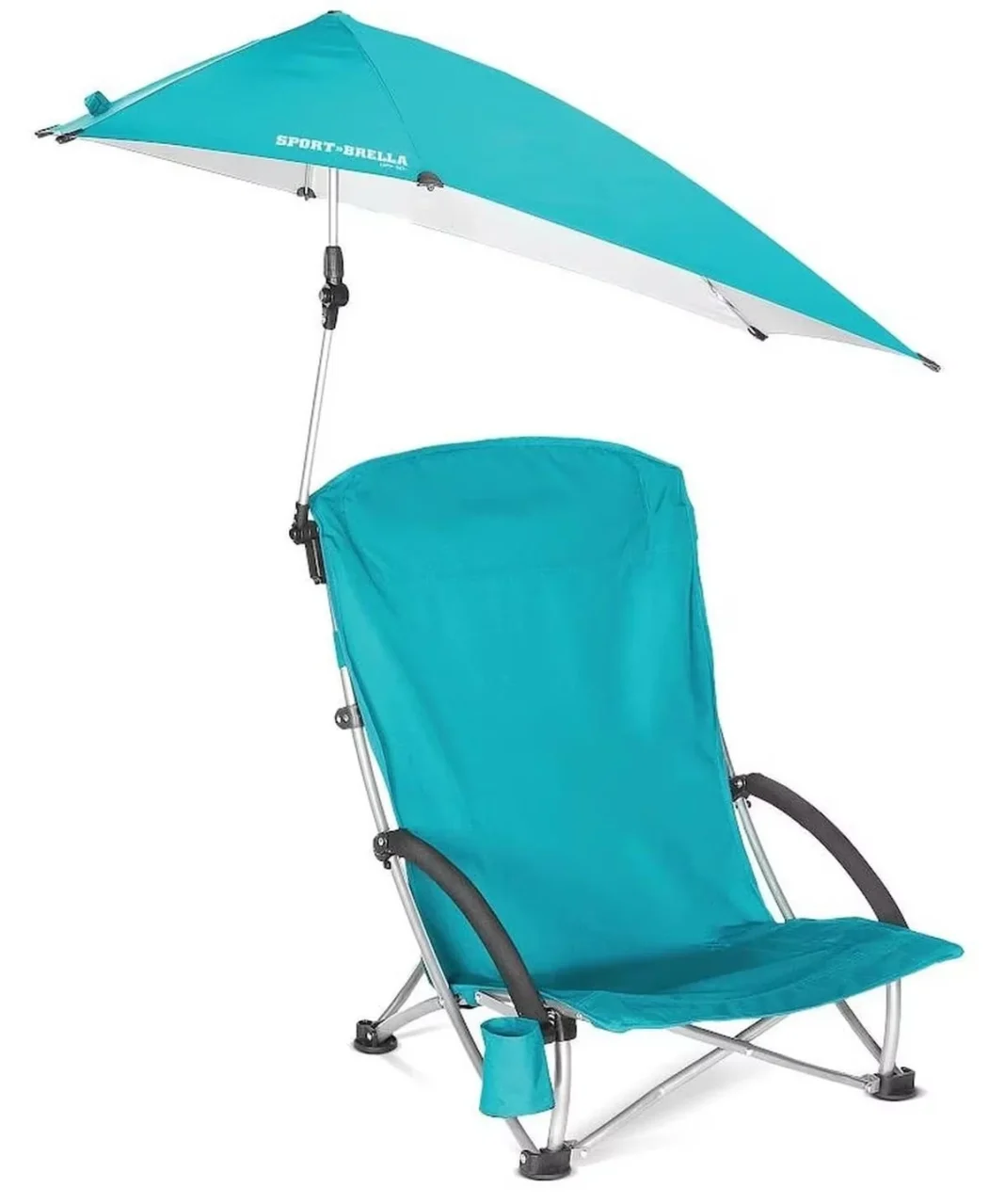 Decathlon tiene rebajada la silla con sombrilla que vas a necesitar este verano en la playa