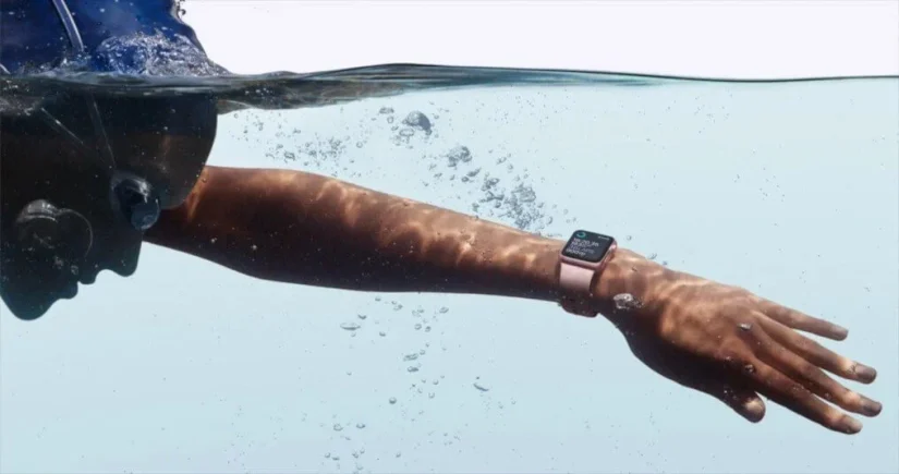 Quieres llevarte el Apple Watch al agua Esto es lo que necesitas saber