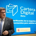 Reto digital para Escrivá ante los 12,3 millones de usuarios de webs para adultos en España