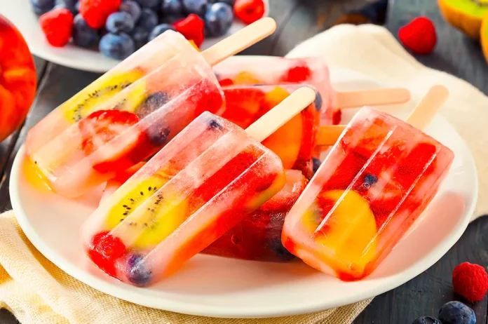 Paletas de frutas naturales: La forma más rica de combatir el calor