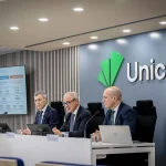 Unicaja ‘paga’ por los recibos para competir con Banco Sabadell y BBVA