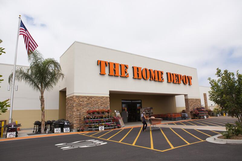 The Home Depot experimenta una caída del 2% en sus beneficios en el segundo trimestre y revisa sus previsiones