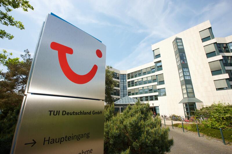 TUI logra reducir pérdidas a la mitad y aumenta ingresos un 12,7% con 13.739 millones hasta junio