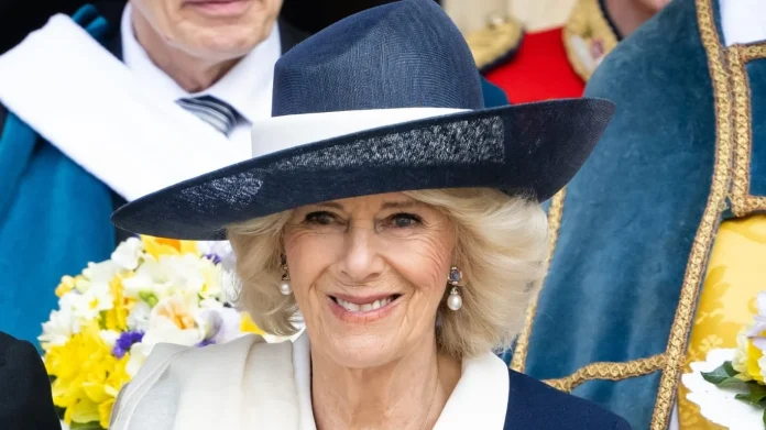 Camilla Parker Bowles se gana a todos a expensas de Lady Di