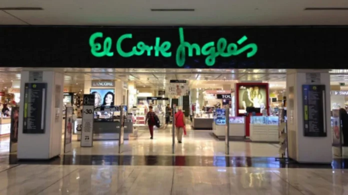 El Corte Inglés rebaja al 60% los pantalones de Sfera que están arrasando