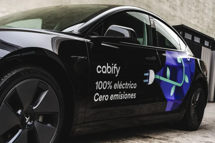 Los conductores de Cabify denuncian que algunos de sus coches han fallado tras sobrecalentarse en la ola de calor