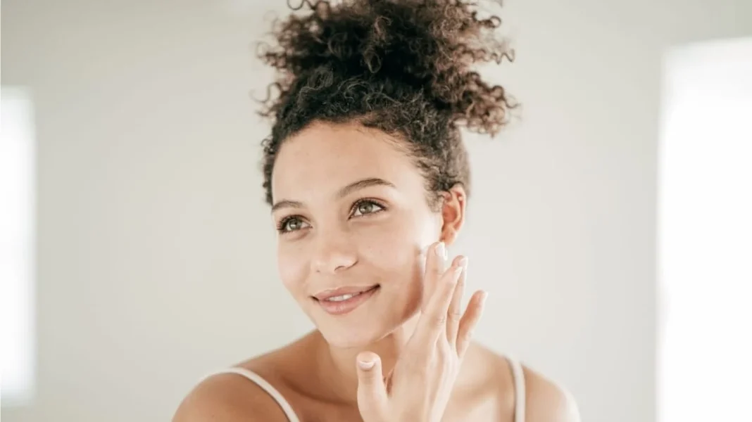 Mitos o realidades: La verdad sobre la pasta dental para quemaduras y otros trucos de belleza