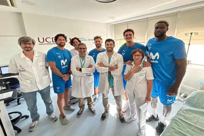 La Fundación Jiménez Díaz realiza con éxito el reconocimiento médico de la primera plantilla masculina del Movistar Estudiantes