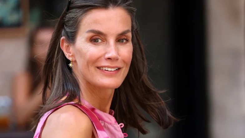 La joya facial favorita de la reina Letizia, ahora a precio de oferta en Amazon