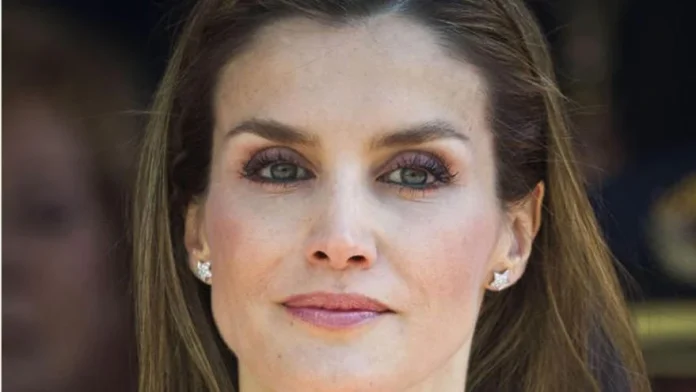 El secreto de Letizia para un rostro fresco por la mañana: su truco nocturno contra las ojeras