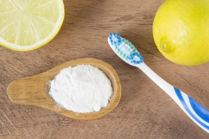 Cómo preparar la mezcla de bicarbonato y menta para una sonrisa más blanca