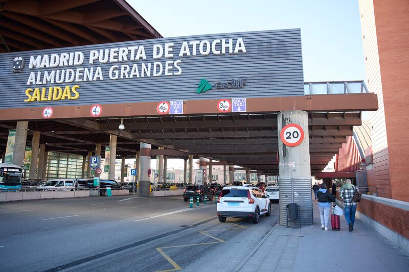 El Gobierno regula los cambios de nombres de las estaciones de tren