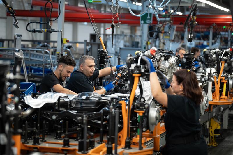 CCOO y UGT respaldan en el Congreso la Ley de Industria con énfasis en una política industrial única