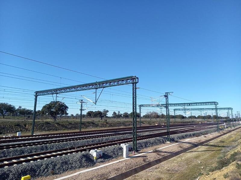 La CNMC resalta el progreso en el método que utiliza Adif para conceder la capacidad en su red