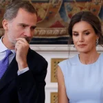 Informan de fuertes críticas de Letizia a Felipe VI por su actitud indulgente con sus hermanas