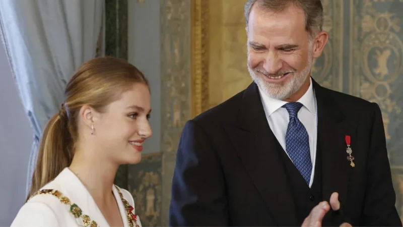 El rey Felipe VI y su relación con la carrera de Leonor