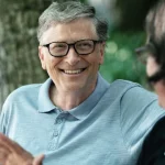 El plan de Bill Gates para cambiar el rumbo de la humanidad en su serie de Netflix