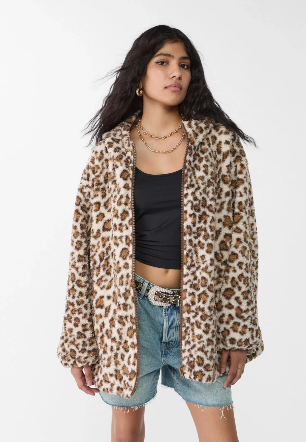 Cazadora oversize leopardo efecto boreguillo