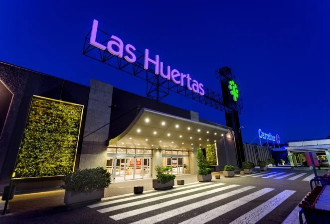 LAR Espana Centro comercial Las Huertas Merca2.es