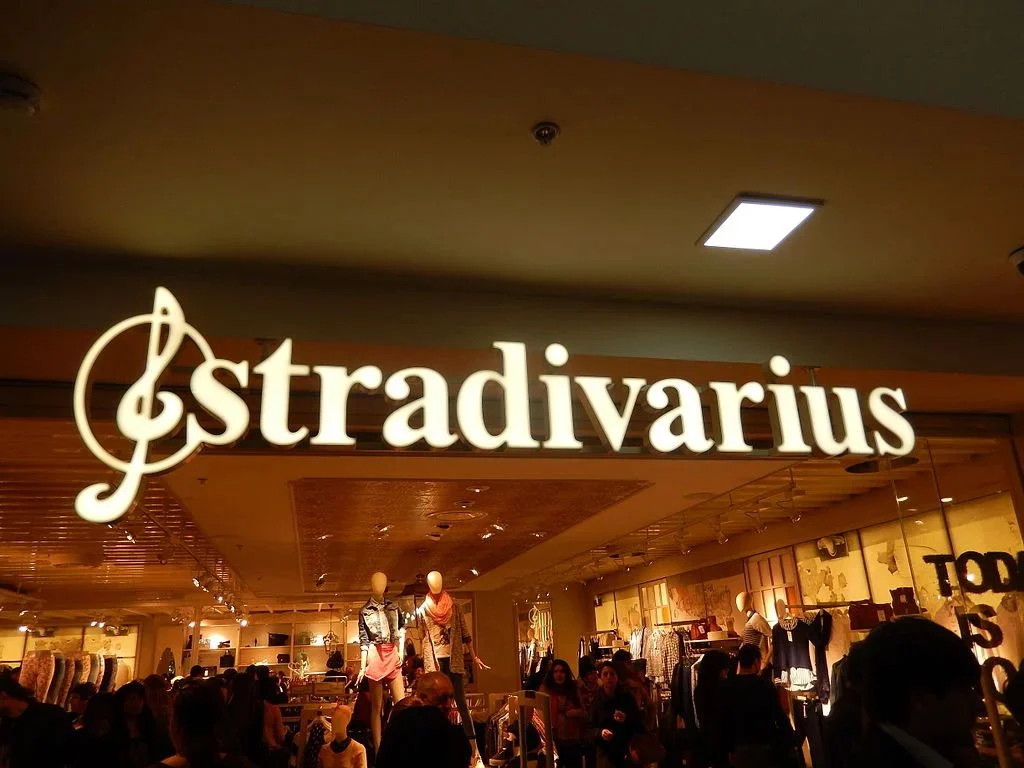 Stradivarius lanza su línea de accesorios de temporada: las piezas clave que necesitas ya