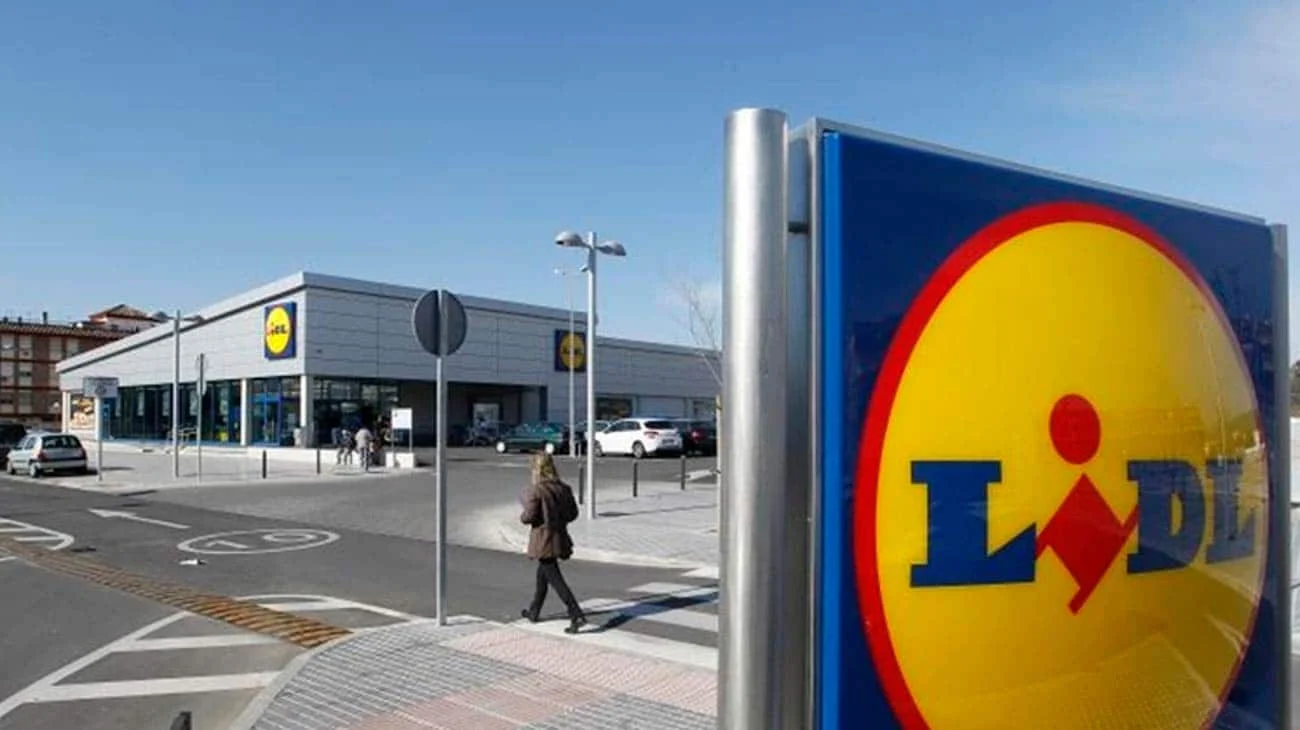 Lidl tiene un dispositivo baratísimo y llamativo que transformará tu Smart TV por completo