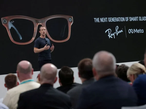 Las Ray-Ban de Meta, prácticas y más 'chic', plantan cara a las Apple Vision Pro