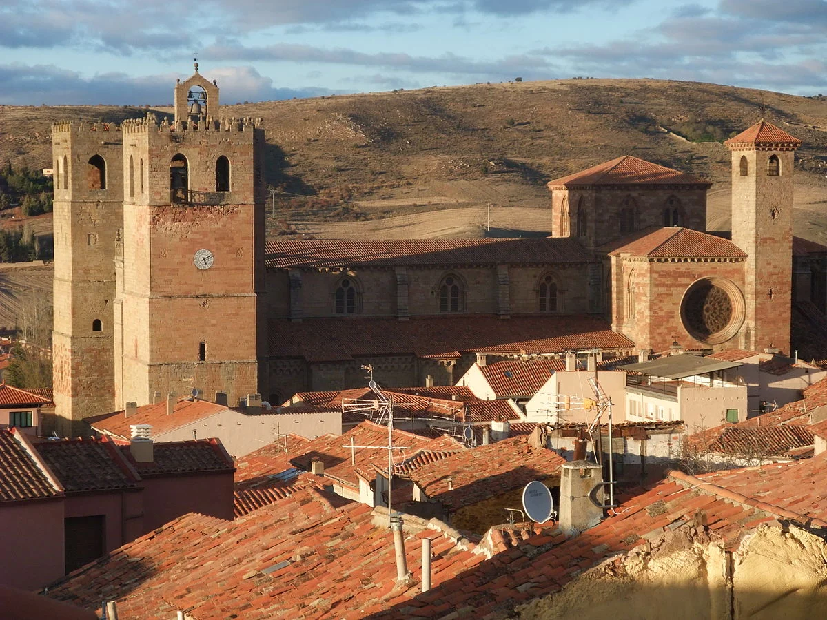 Este pueblo español a 2 horas de Madrid es un paraíso medieval que se ve en un día