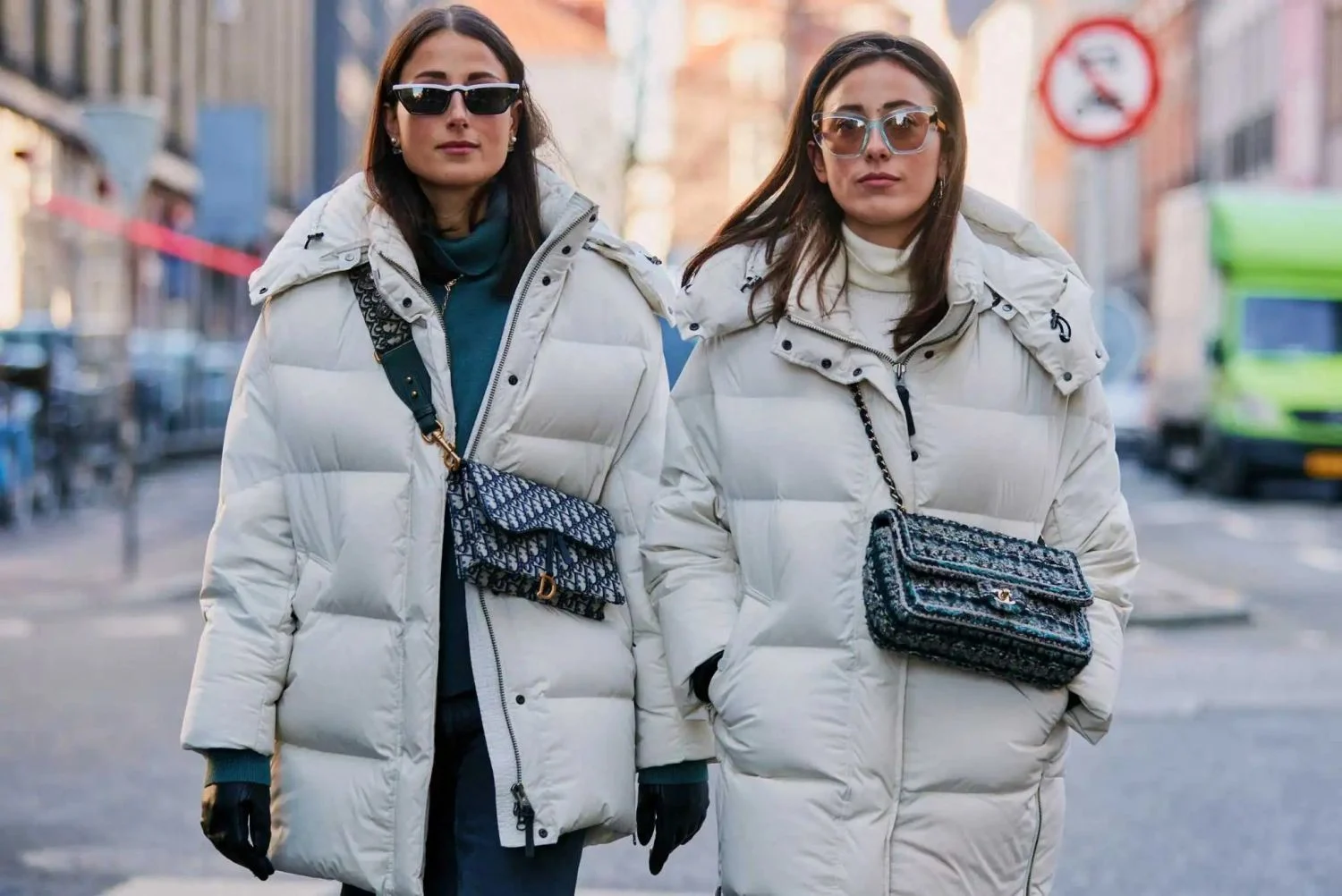 Los 5 plumíferos más elegantes y ligeros que ofrece Zara para que le hagas frente al invierno