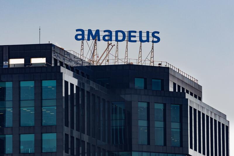 Amadeus se dispara hasta los 992 millones en sus resultados de septiembre, un 17,8 % más