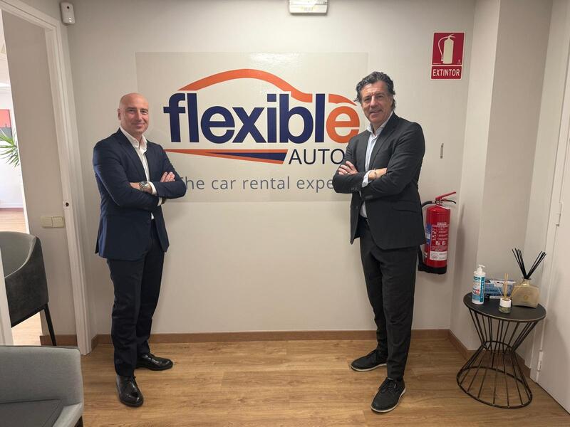 Travelance firma una alianza con Flexible Autos para el mercado de alquiler de coches