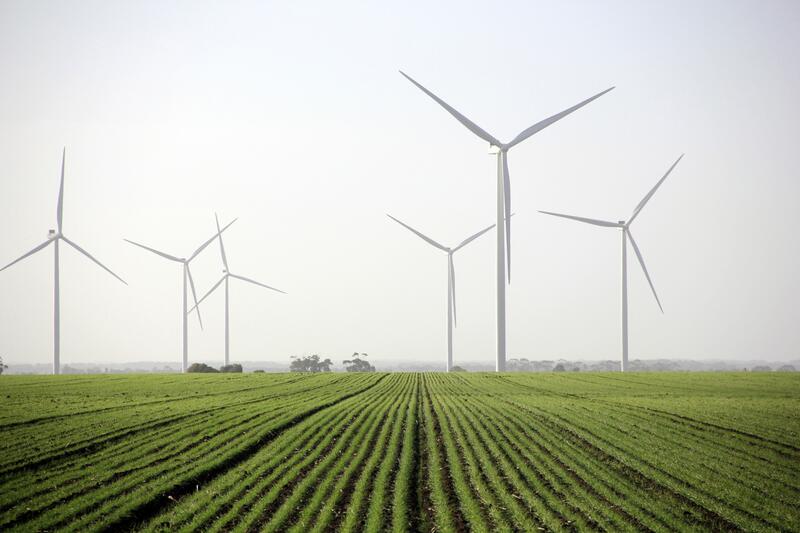 Naturgy suministrará energía verde a Amazon con un cuarto parque eólico en Australia