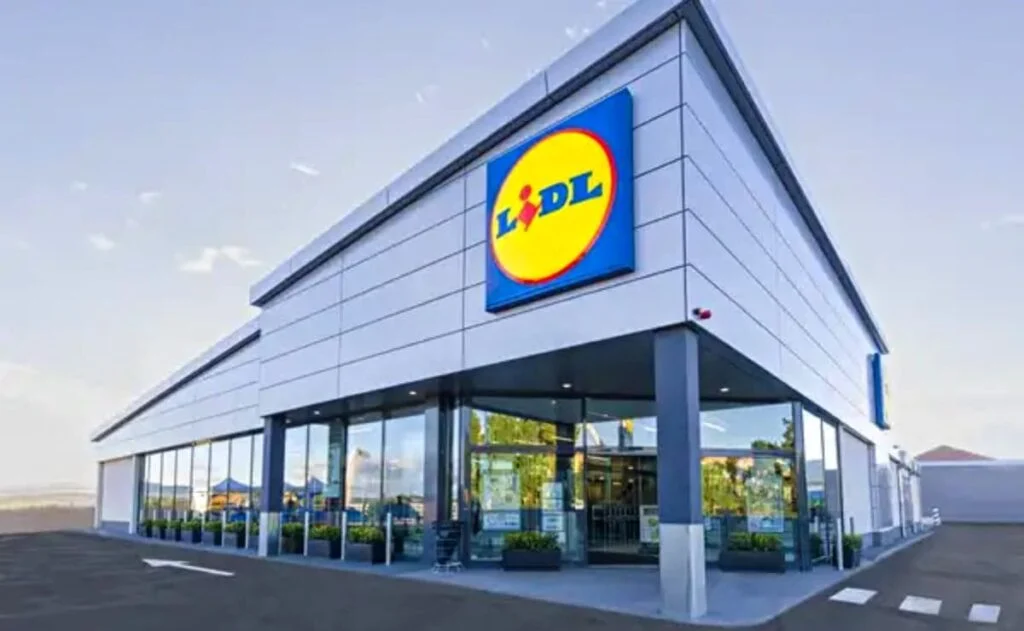 Lidl ayuda a resolver los problemas habituales con la ropa con una máquina completa y práctica