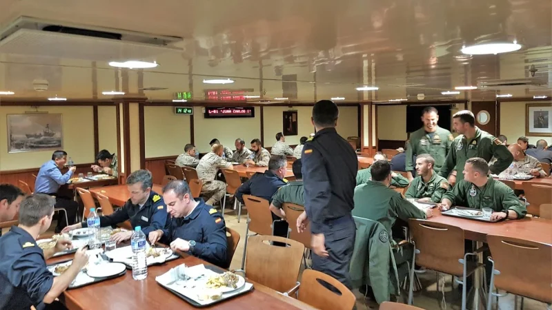 Una dieta militar alta en proteínas 