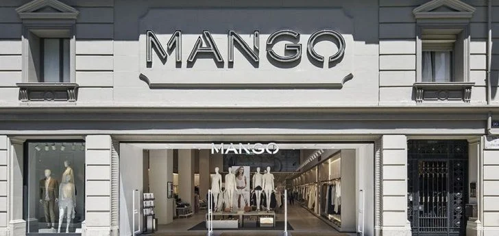 El vestido de lentejuelas de Mango que es un éxito para las cenas navideñas