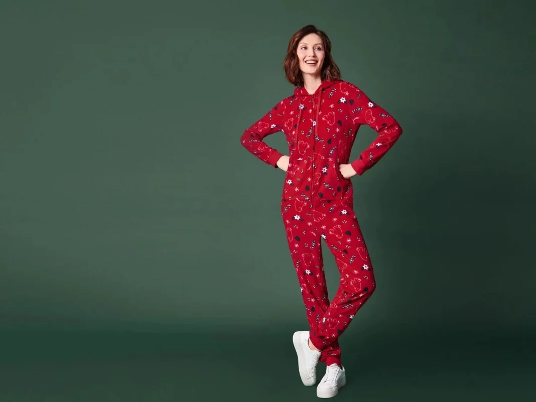 Mono navideño para mujer: comodidad, estilo y sostenibilidad por solo 8,99 €