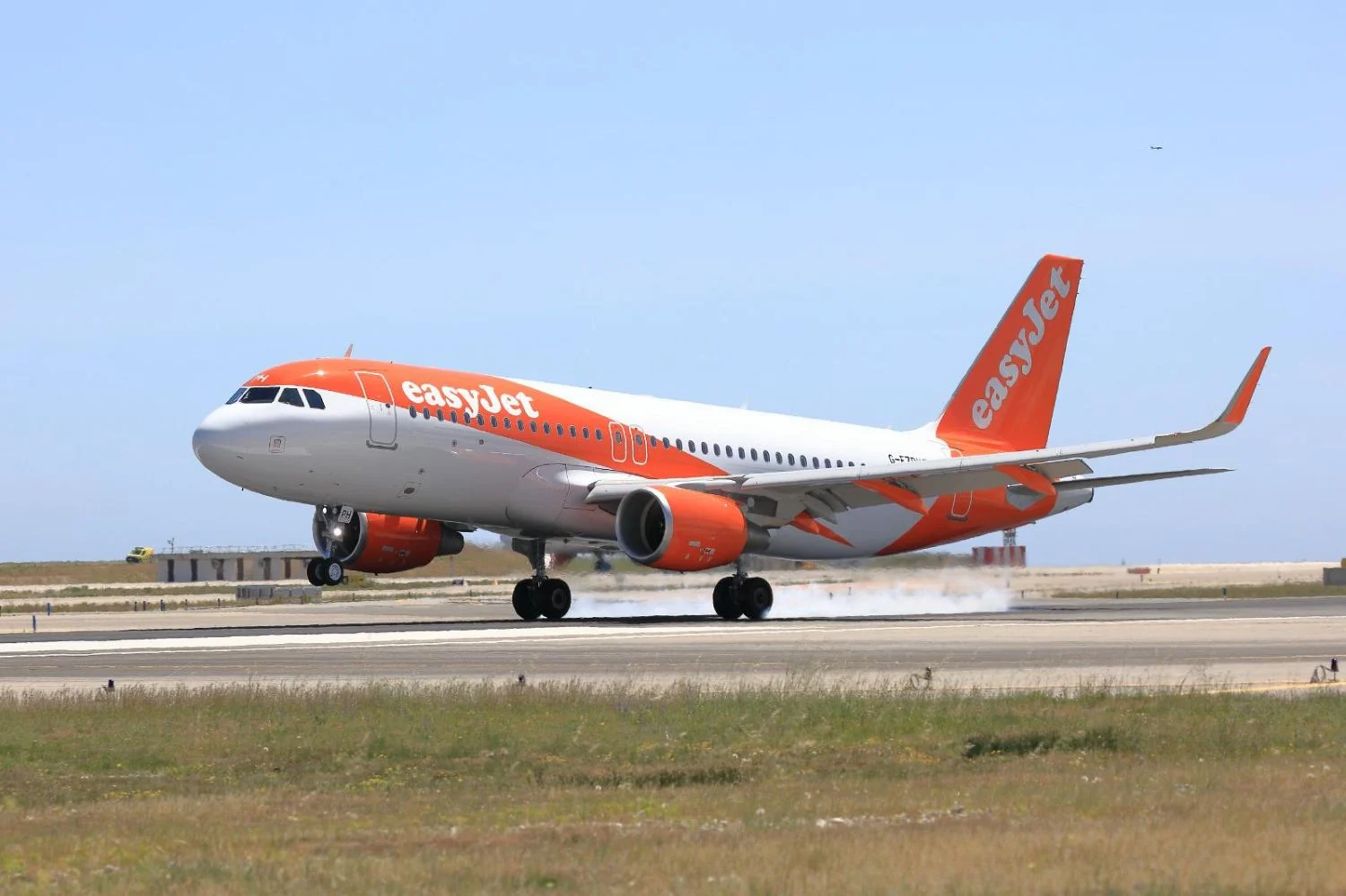 EasyJet alcanza un acuerdo con Moeve para el suministro de combustible sostenible de aviación (SAF) durante los próximos seis años