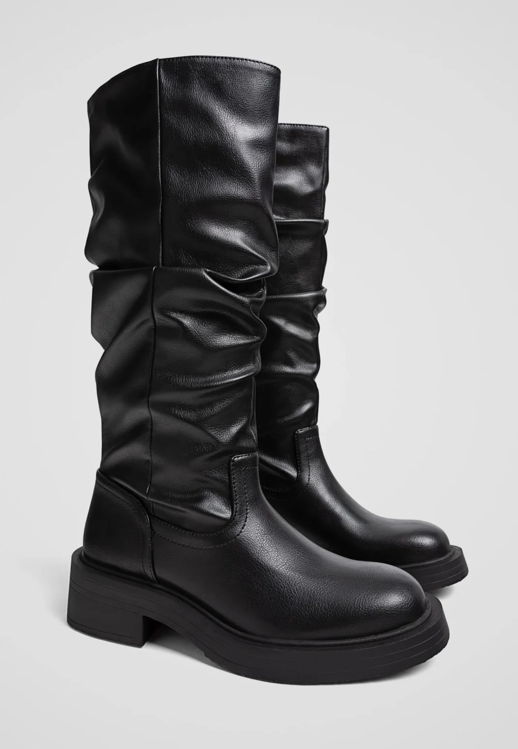 Botas altas slouchy planas