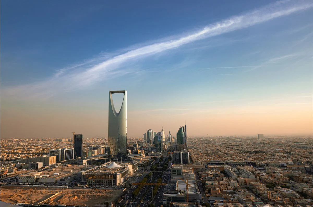 Arabia Saudí apuesta en 2025 por la diversificación económica, la expansión del turismo y un compromiso firme con la sostenibilidad