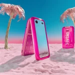 Peor que un iPhone pero más barato: el teléfono plegable de Barbie cuesta 100 euros