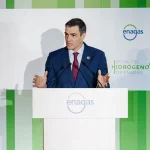 Pedro Sánchez anuncia 400 ‘kilos’ extra para el hidrógeno con un eslogan ‘anti Trump’