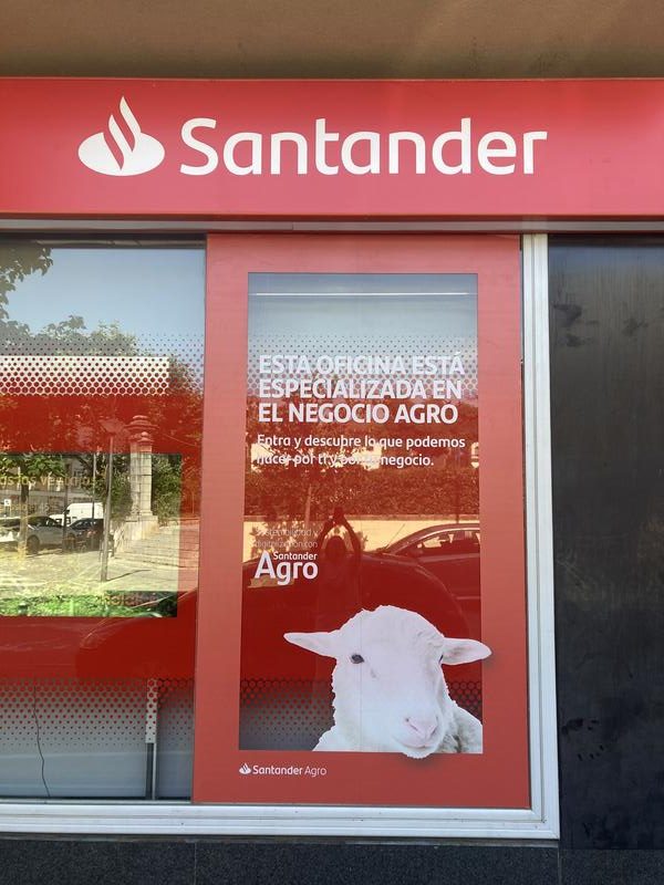 Santander lanza una nueva campaña de la PAC con un anticipo preconcedido de 1.000 millones de euros